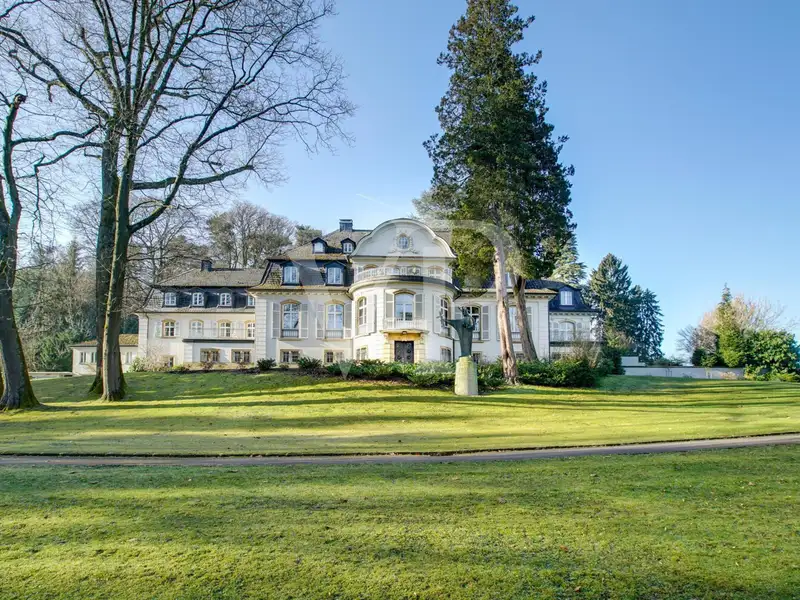 Historic Company Headquarters in Prime Aachen Location with Parkland Setting