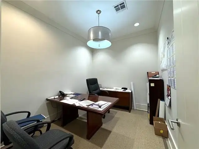 Class a Office Building for Sale or Lease in Prime Highway Commercial Location