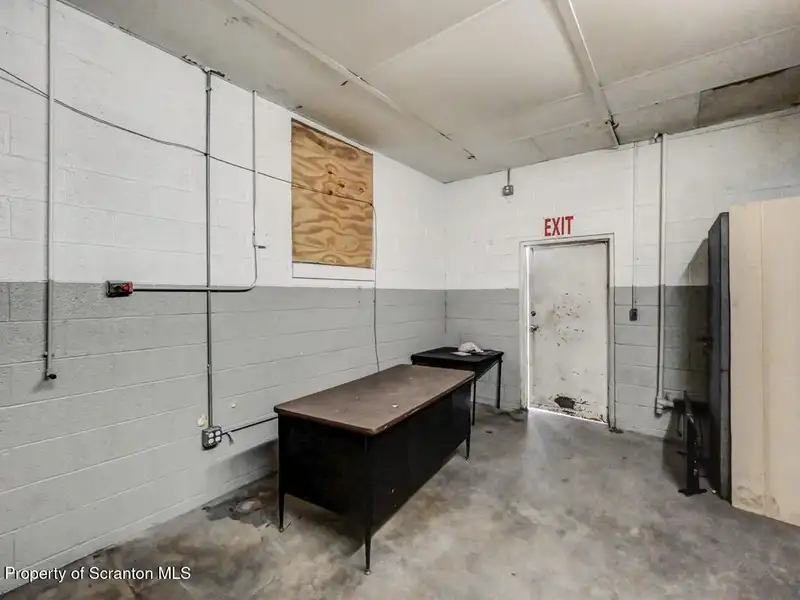 Mixed-use Building with Retail Space and Parking for Sale in Prime Location