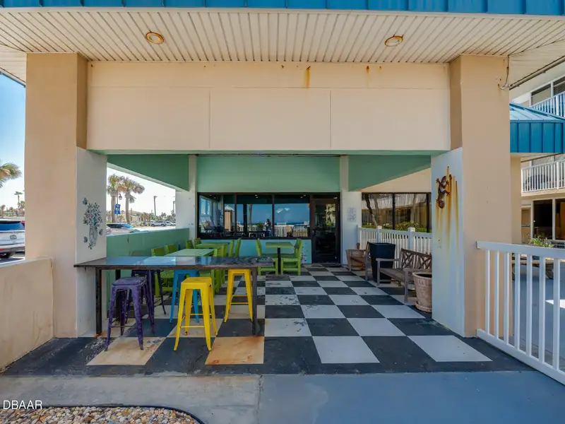 Iconic Daytona Diner for Sale - Established Business with Seating and Favorable Lease