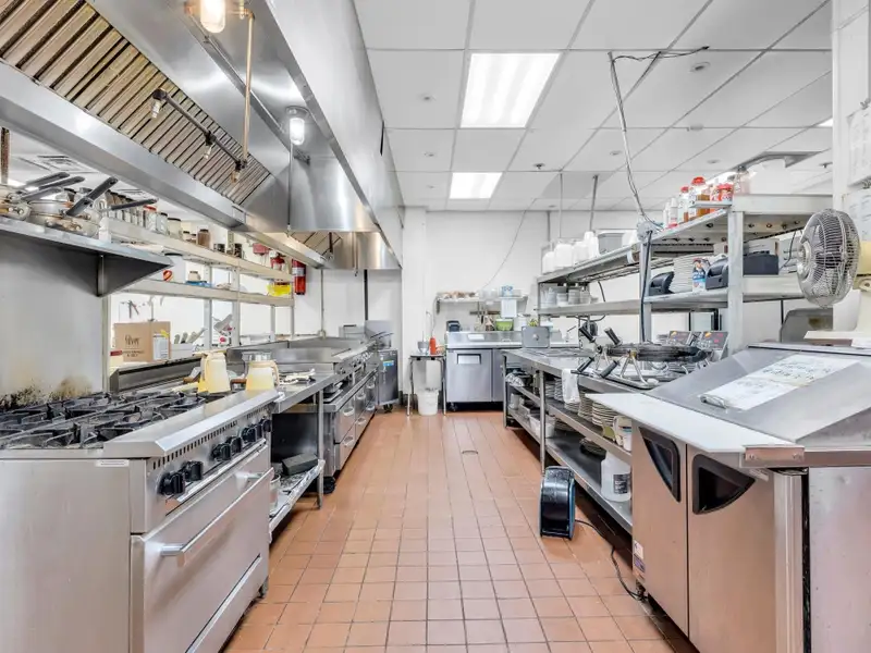 Established Restaurant for Sale in Prime Pawleys Island Location with Turn-key Opportunity