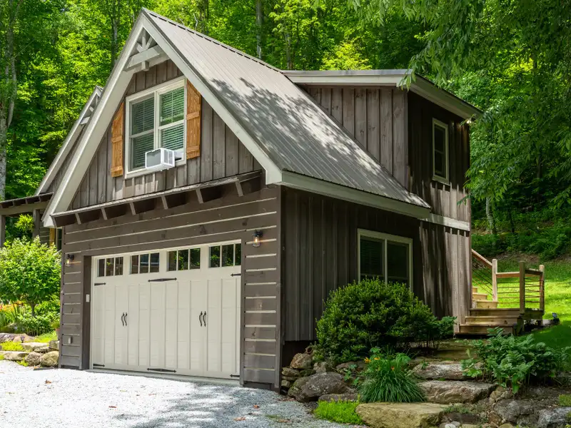 Serene 5.81-acre Retreat with Pavilion, Barn, Home, and Bold Creek Access