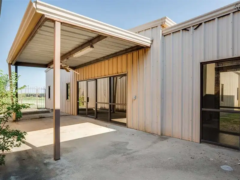 Warehouse and Office Complex in Business Park, 2716 Commerce, Excellent Truck Access