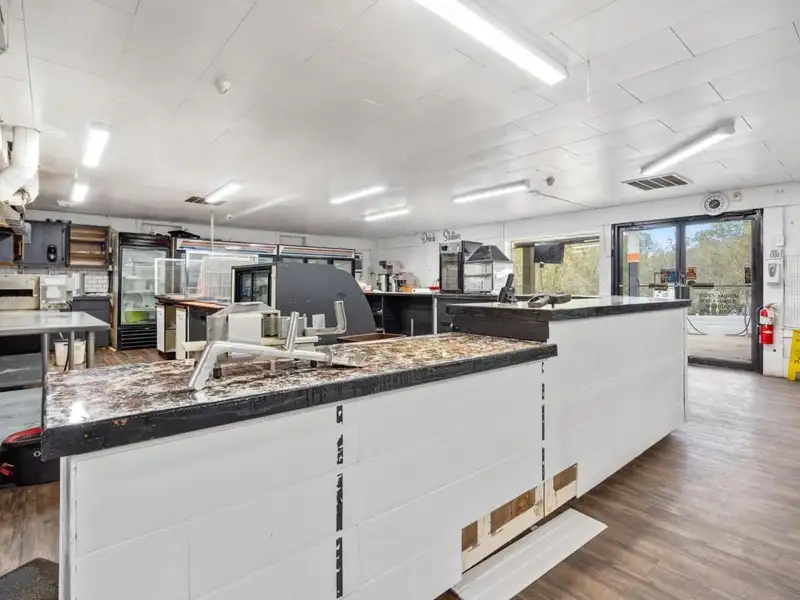 Commercial Property with 2 Buildings and Highway Frontage in Magnet Cove