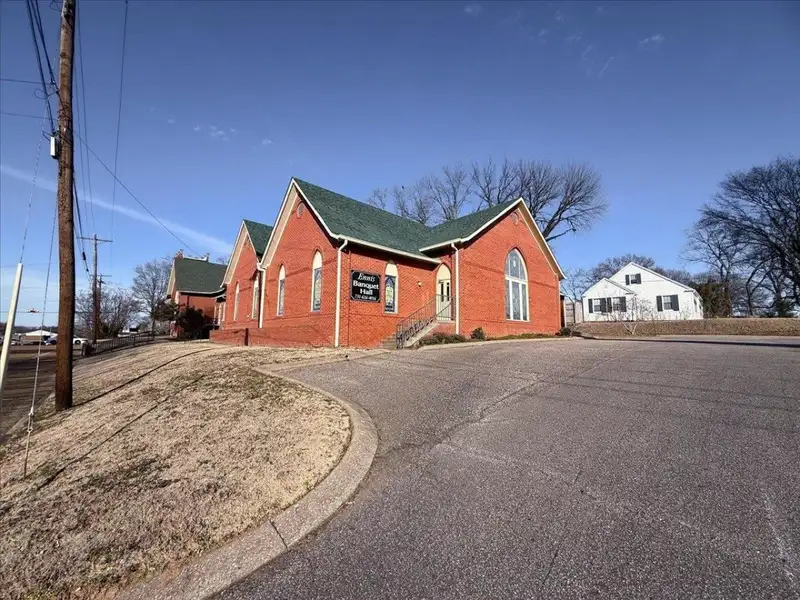 Versatile Church Property in Covington, Tn with Sanctuary and Family Life Center