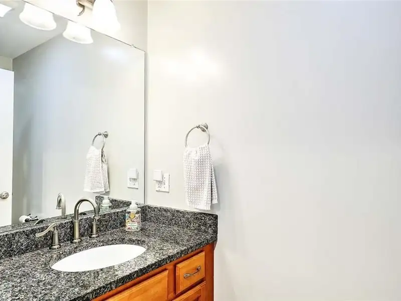 14-unit Residential Complex in Barrington, Ri on Nearly an Acre of Land
