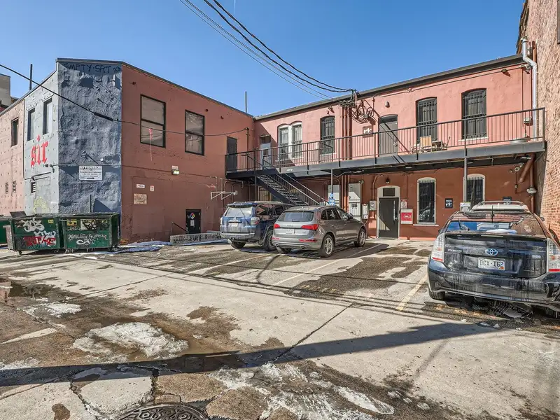 Historic Office/retail Building in Lodo, Denver - 11,012 Sq Ft with Leased Retail Space
