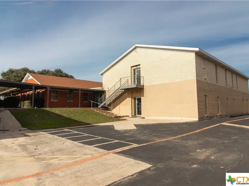 Multi-building Church Complex on 4.611 Acres in Central Killeen