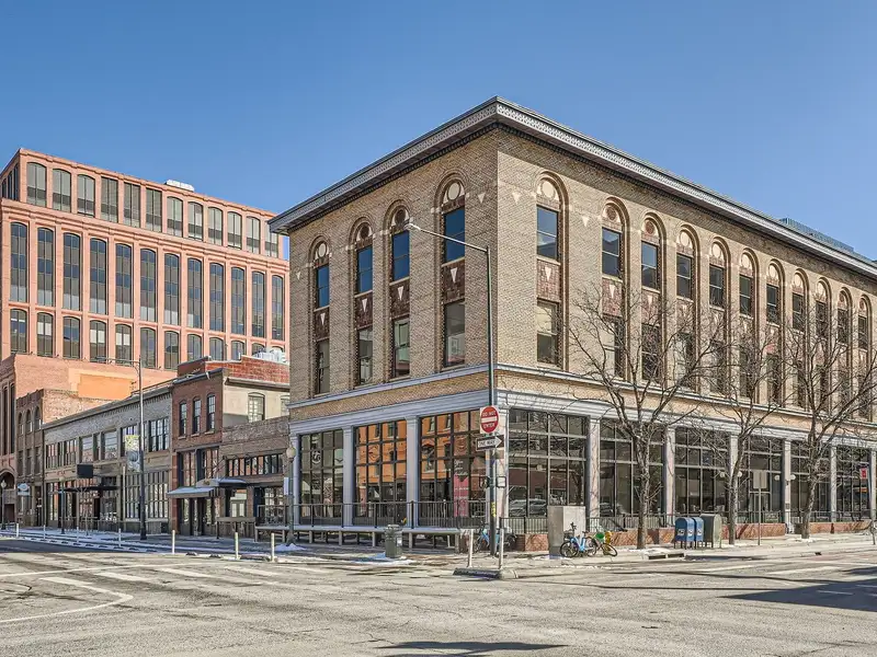 Historic Office/retail Building in Lodo, Denver - 11,012 Sq Ft with Leased Retail Space