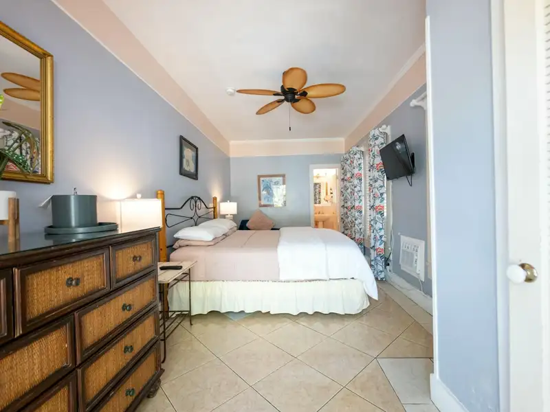 Boutique Guesthouse in Historic Old Town Key West with 15 Deluxe Rooms