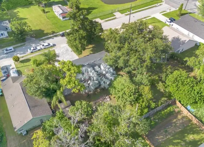 Charming Airbnb Home Near Downtown Orlando with In-law Suite and Expansive Backyard