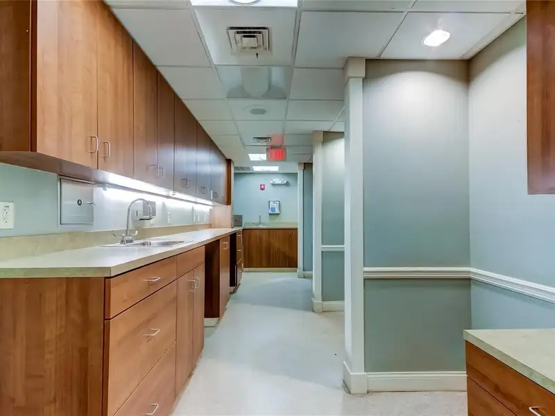 Medical Office Space for Lease at St. Lukes Lakeside Plaza, High Traffic Location