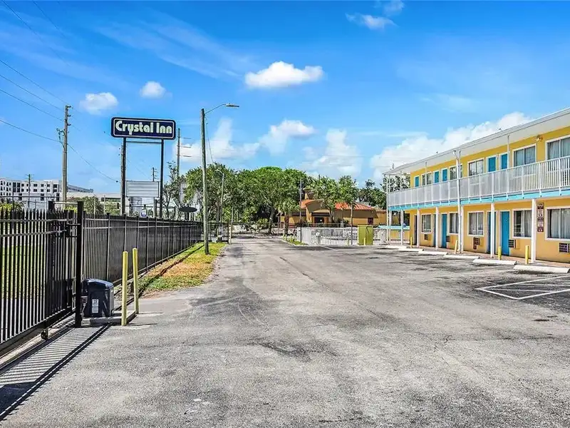 Independent Economy Hotel in Prime Location, St. Petersburg with 65 Keys and Redevelopment Potential
