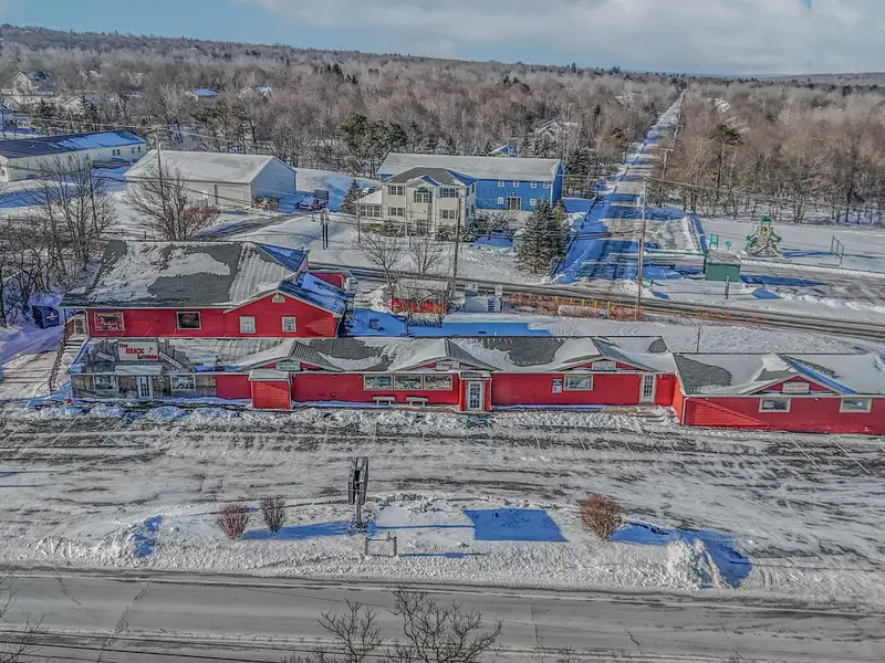 Turnkey Pizzeria and Tavern for Sale in Blakeslee, Pa - Prime Location on Route 115
