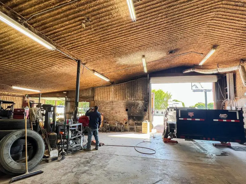 Turn-key Auto and Truck Service Business with Inventory and Equipment in Olney, Tx