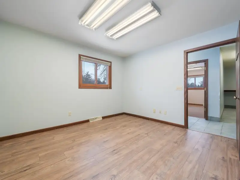 Versatile 3,100 Sq. Ft. Commercial Property Near Hwy 116 and Hwy 21