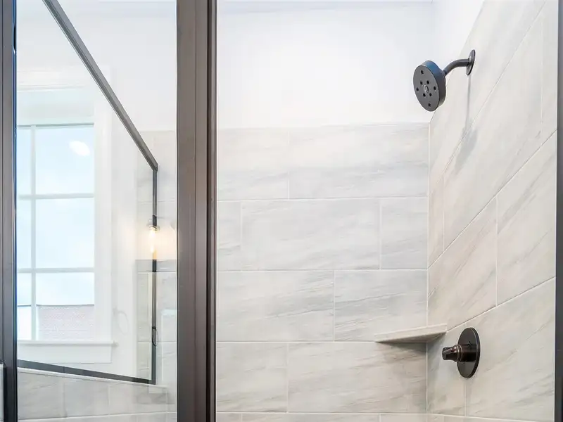 Live/work Townhome with Flex Space, Gourmet Kitchen, and 2-car Garage in Prime Location