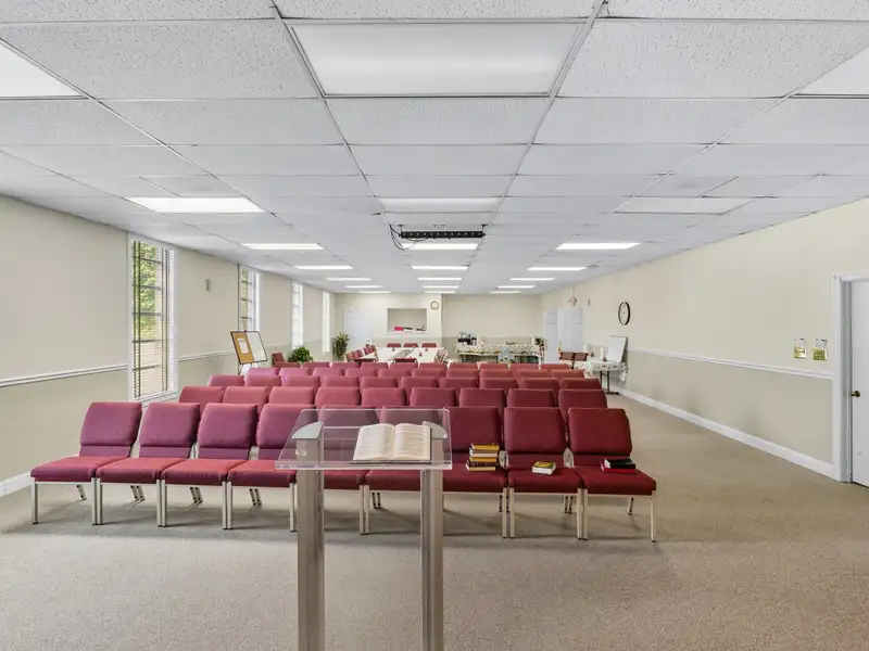 Multi-use Church Property with School and Daycare Facilities in Prime Location