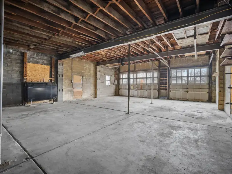 Versatile Live-work Property on High-traffic Route 9w in Catskill, Ny