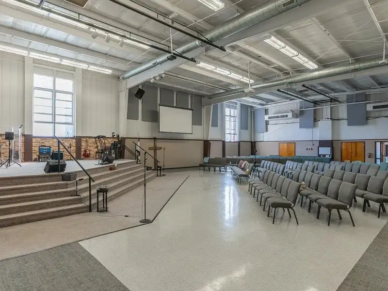 Expansive 44,962 Sf Property on 5 Acres in Historic Franklin - Versatile Development Opportunity