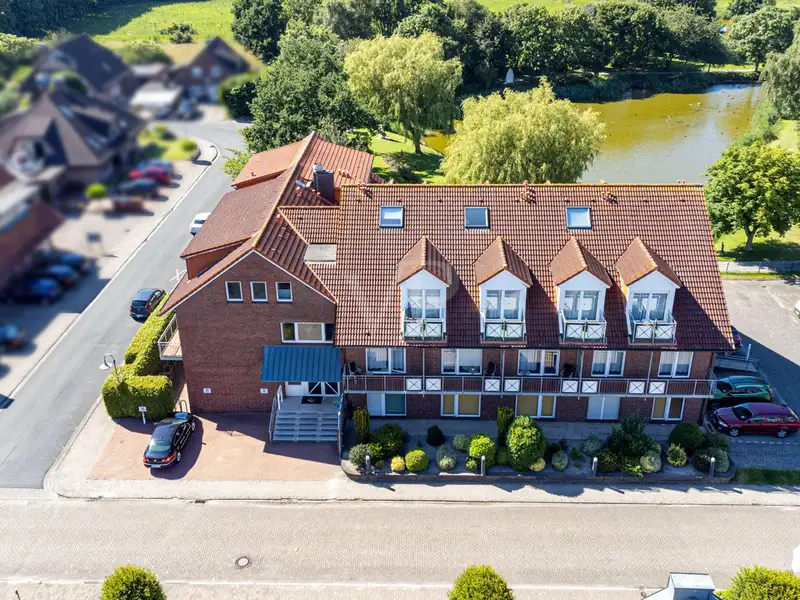 Renovated Multi-use Clinic with Expansion Potential in Horumersiel, North Sea Spa Town
