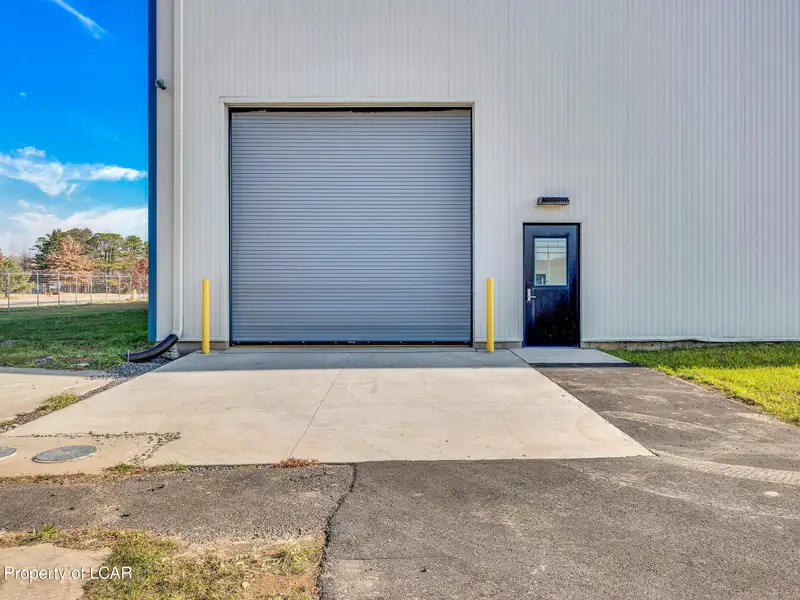 16,000 Sq Ft Hangar for Sale or Lease at Hazleton Regional Airport