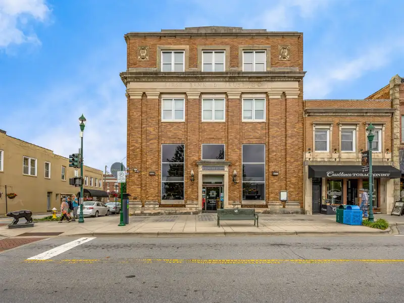 Class a Office Space in Historic Downtown Hendersonville - 5,700 Sqft with Private Offices