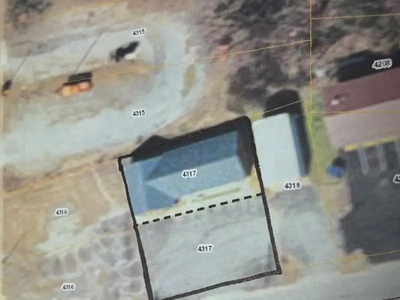 Versatile 2352 Sq. Ft. Brick Ranch Office Building in Virginia with Ample Parking