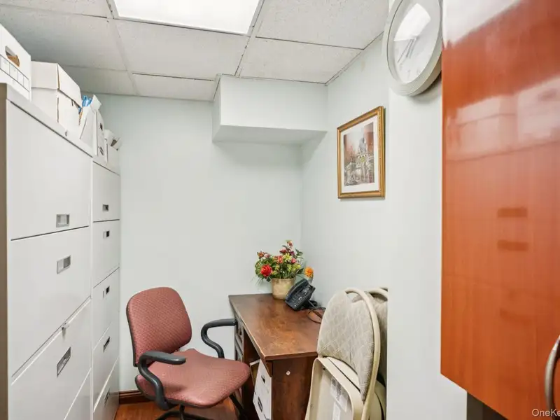 First Floor Office Unit in Forest Hills Co-op with Five Private Offices