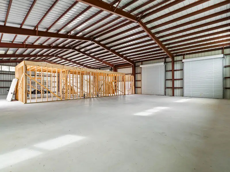 5,700 Sq Ft Warehouse on ½ Acre in Rockport, Texas with Highway Access and Parking