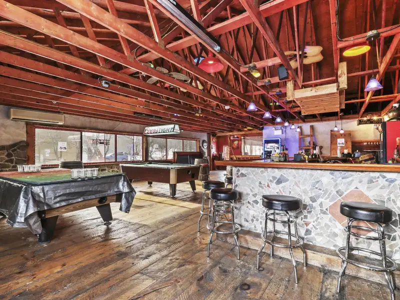 Turnkey Pizzeria and Tavern for Sale in Blakeslee, Pa - Prime Location on Route 115
