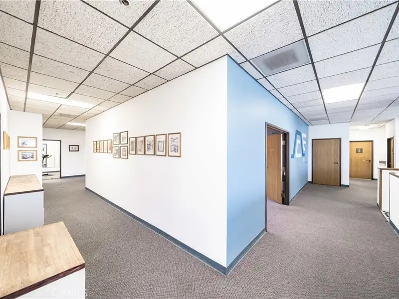 Versatile 21,447 Sq Ft Industrial/office Property in Orange's Thriving Commercial District