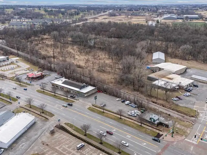 Prime Retail Space with Mezzanine on Coralville Strip, High Traffic, Ample Parking