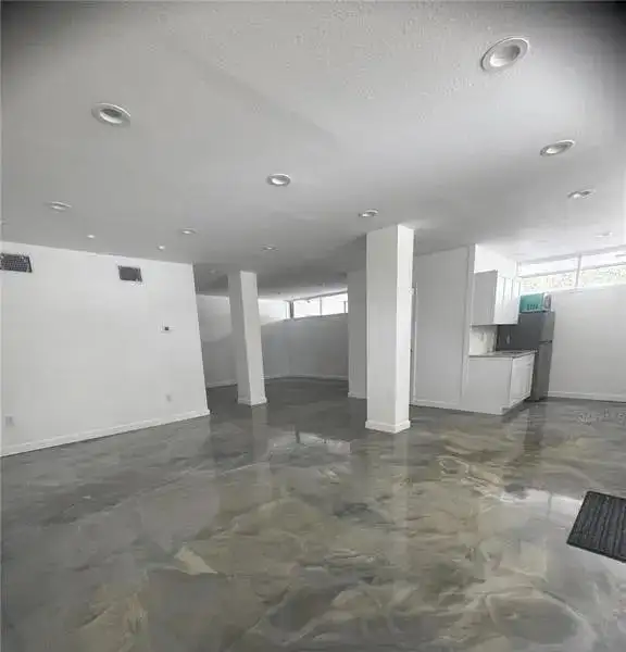 Renovated 980sf Mixed-use Space in Old Southeast, Full-service Lease at $2100/month