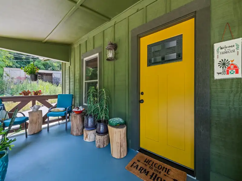 Furnished Bungalow with Solar Power and Commercial Farm Business in Western North Carolina