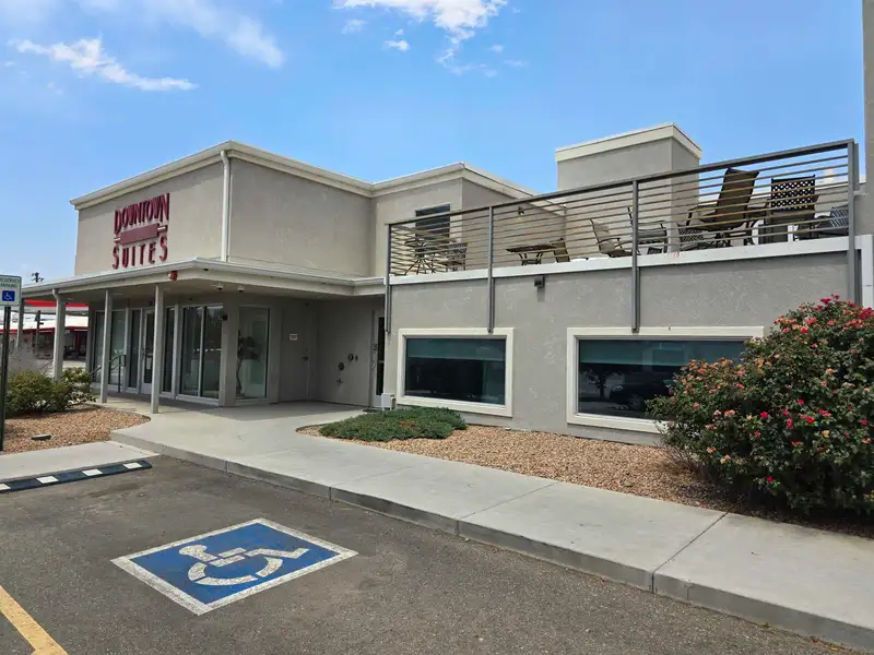 Fully Equipped Commercial Kitchen and Dining Space in Downtown Location