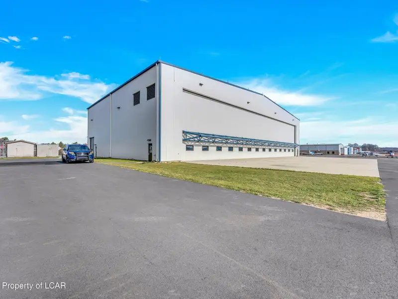 16,000 Sq Ft Hangar for Sale or Lease at Hazleton Regional Airport