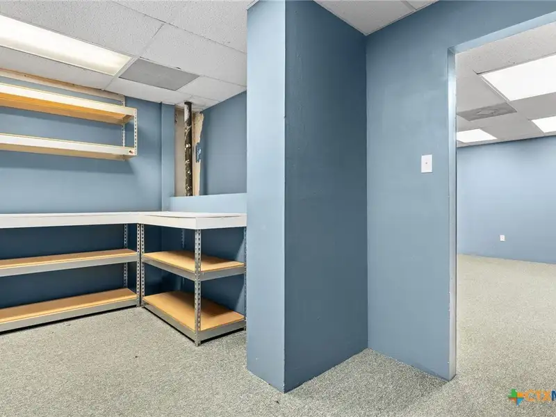 High-visibility Industrial Property with Multiple Access Points in Killeen Area