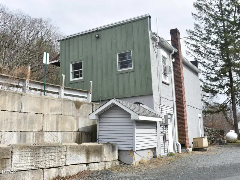 Two Office Spaces with Reception Area on Route 6 Near Interstate 84