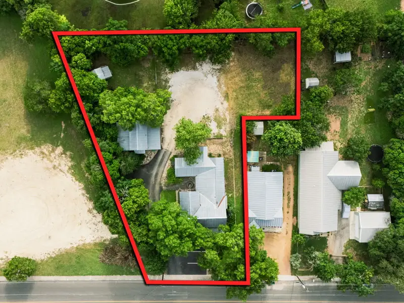 Historic Vintage Office Building with Additional Income Potential in Downtown Boerne