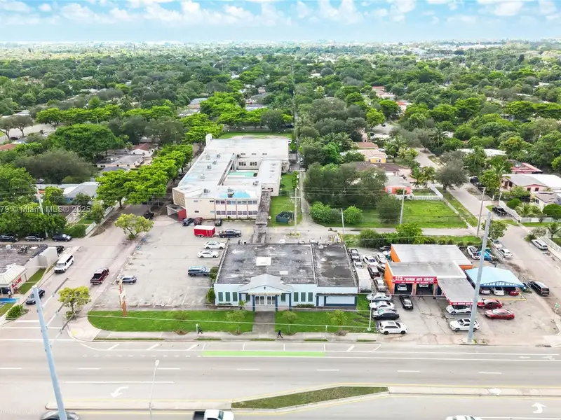 Prime Office Building Investment Opportunity in North Miami - 5,357 Sf, C-1 Zoned