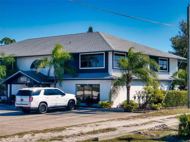 Medical/professional Office Space for Lease in Busy Sr-442 Business Complex