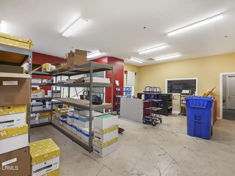 Multi-use Building with Long-term Tenant and Warehouse/office Space in Prime Location