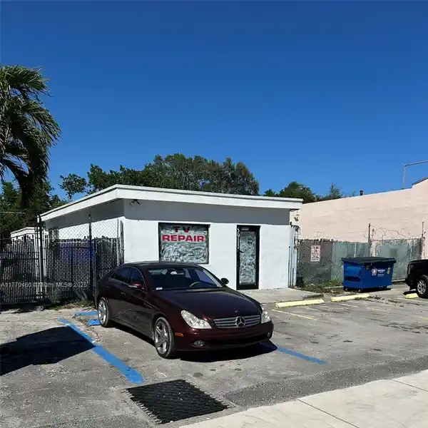Commercial Lease