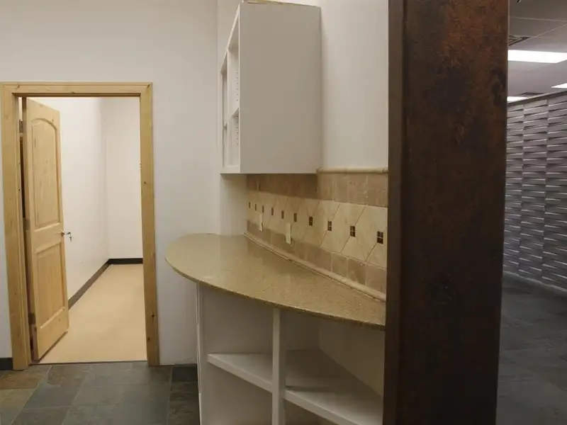 Commercial Condo in Bodo Park with Custom Finishes and Great Visibility