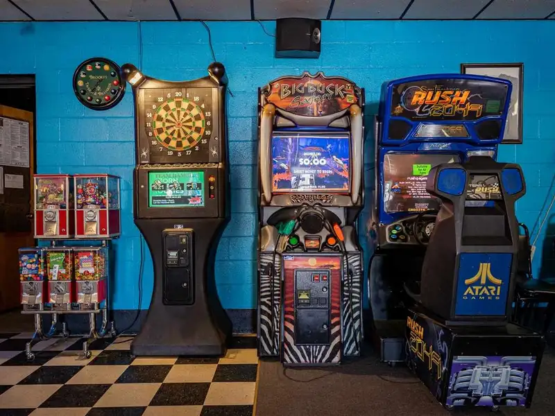 Turn-key Bowling Alley and Real Estate in Winneconne with 16 Lanes and 14,000 Sq Ft