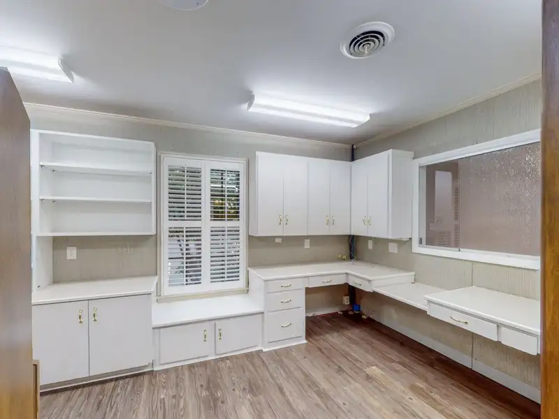 Medical Facility for Sale Near Hospital - 4,510 Sq Ft with Multiple Treatment Rooms