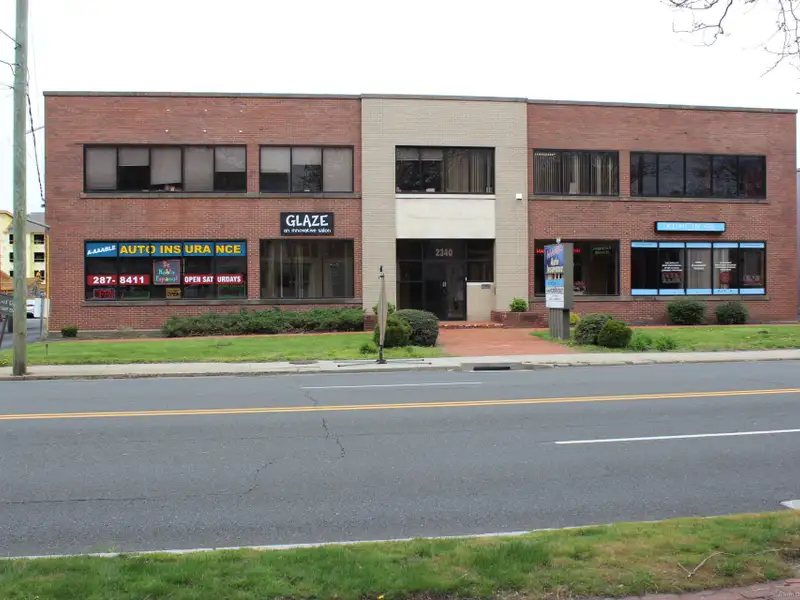 2-story Commercial Building with T5 Zoning in High-traffic Hamden Location