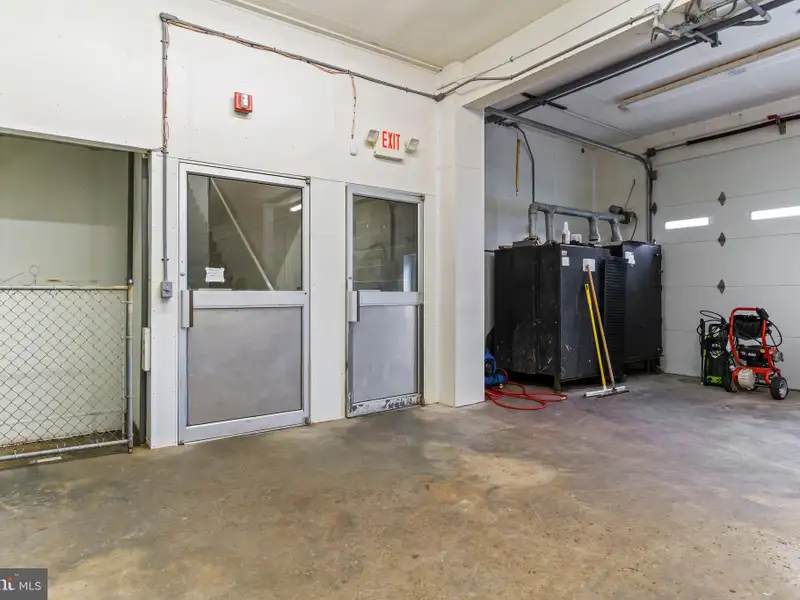 Established Meat Market and Processing Facility on 7 Acres Near Raystown Lake