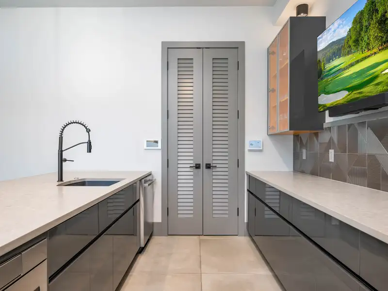 Exclusive Garage Condo Unit in San Antonio's Dominion Motor Club with Luxury Amenities